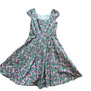 Magnolia Park Vintage Fit & Flare Dress Size Large Green Pink Floral Retro